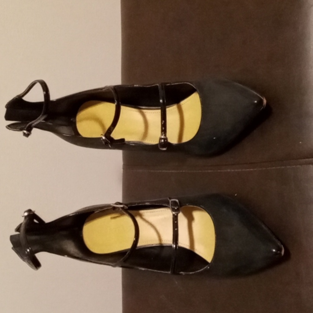 Sexy black high heel pump